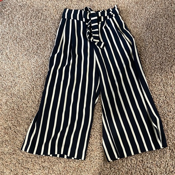 Zara Pants - Zara Wide Leg Striped Pants